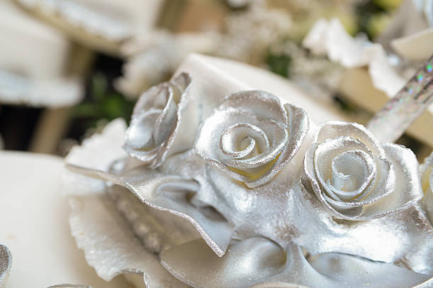 creative wedding cake